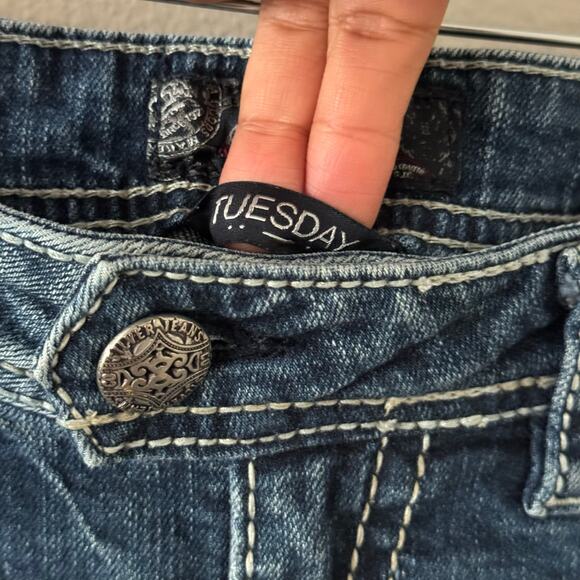 Silver Jeans Tuesday Low Baby Boot Distressed Lace Embroidered Pockets W29/L33 - Picture 7 of 13